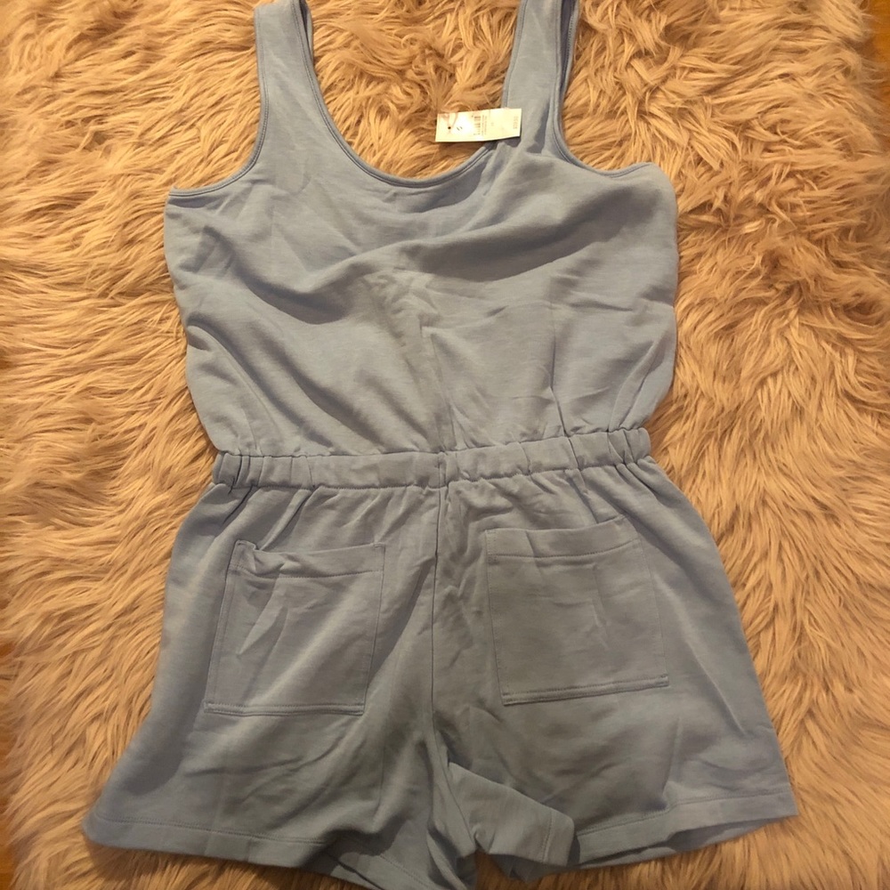 COPY - LOFT ROMPER - Picture 2 of 3
